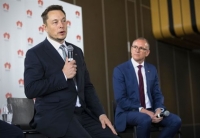 Tesla: Γιγάντια εγκατάσταση μπαταριών θα ηλεκτροδοτεί την Αυστραλία