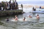 Με λαμπρότητα ο εορτασμός των Θεοφανείων στον ποταμό Αξιό και στη λίμνη Δοϊράνη