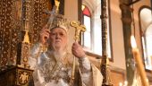 Δεν ξέχασε του νέους ο Οικουμενικός Πατριάρχης το βράδυ της Ανάστασης