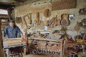 «Ξυλόγλυπτη» κομπανία και σβούρες φτιαγμένες από σπάνια ξύλα στο Πολύκαστρο (Βίντεο-Φωτό)