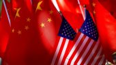 Ο κορωνοϊός «φυτίλι» ανάμεσα σε ΗΠΑ και Κίνα