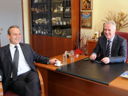 parastatidis-mpalaskas