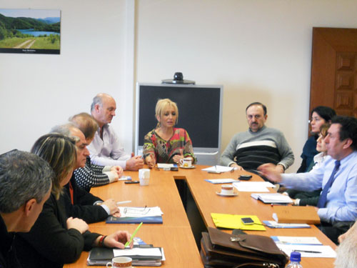 mauridou-antiperifereiarxhs