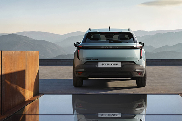 Dacia Striker.jpgφβ