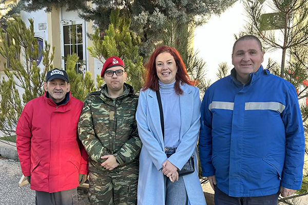 ΧΡΙΣΤΟΥΓΕΝΝΙΑΤΙΚΑ ΔΕΝΤΡΑ ΑΠΟ ΤΗ ΔΗΜΟΤΙΚΗ ΚΟΙΝΟΤΗΤΑ ΚΙΛΚΙΣ 4φβ