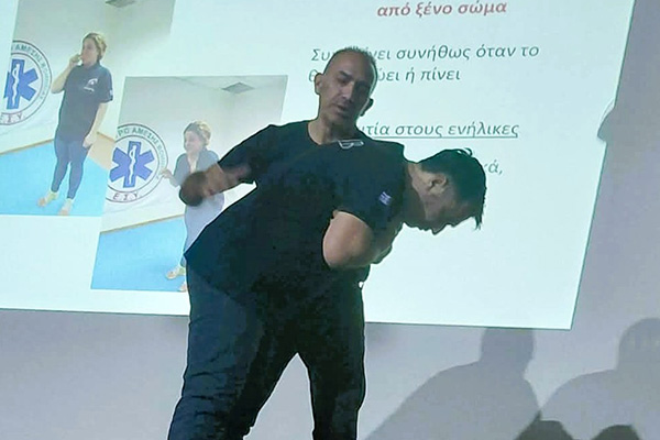 ΕΝΗΜΕΡΩΣΗ_ΕΚΑΒ_ΓΙΑ_ΠΡΩΤΕΣ_ΒΟΗΘΕΙΕΣ_5φβ.jpg