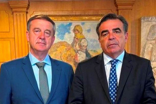 ΣΙΩΝΙΔΗΣ_-_ΣΧΟΙΝΑΣfb.jpg