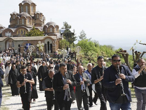 Γουμενίσσης Δημήτριος: Λατρευτική συνανύμνηση του Αναστάντος