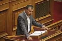 Ποτάμι: «Βλέπουν ότι δεν βγαίνουν οι 200 και παίζουν παιχνίδια»