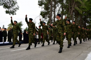 Στο χακί μέσω...ίντερνετ