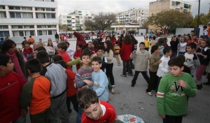 Αύξηση του χρόνου των διαλειμμάτων στα γυμνάσια ανακοίνωσε ο Φίλης