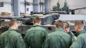 Πολωνία: Ενισχύονται οι στρατιωτικές δυνάμεις κοντά στα σύνορα με τη Λευκορωσία