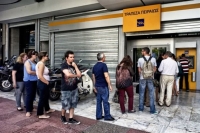 Πολ Μέισον: Η ψυχραιμία δίνει τη θέση της στον πανικό στην Ελλάδα