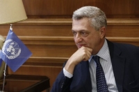 Σε οικογένεια προσφύγων στη Δάφνη ο Ύπατος Αρμοστής του ΟΗΕ, Φίλιππο Γκράντι