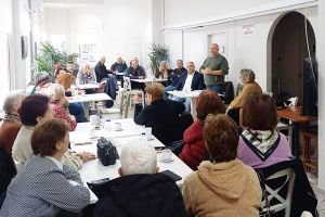Ενημερωτική ομιλία στο ΚΑΠΗ για τα εμβόλια από τον ιατρό Ηλία Μητρούλη