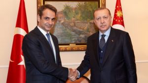Τηλεφωνική επικοινωνία Μητσοτάκη - Ερντογάν: Δίαυλος επικοινωνίας για να πέσει η ένταση