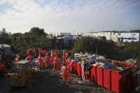 Ξεκίνησε η κατεδάφιση του καταυλισμού στη «ζούγκλα» του Καλαί