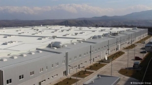 Deutsche Welle: Επενδυτικός παράδεισος με μισθούς πείνας η ΠΓΔΜ