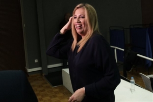 Νικήτρια των εκλογών της Κεντροαριστεράς η Φώφη Γεννηματά με 56,66% - Ο Νίκος Ανδρουλάκης 43,34%