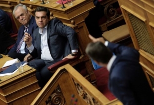 Ο «υπεύθυνος» Τσίπρας και ο «ανεύθυνος» Μητσοτάκης...