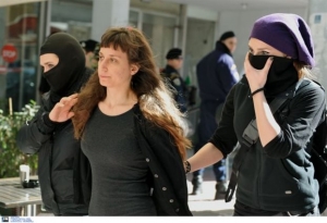 Αποφυλακίζεται με όρους η Εύη Στατήρη