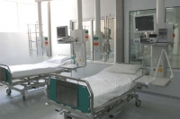 Ομηροι των κλειστών ΜΕΘ 4.000 ασθενείς