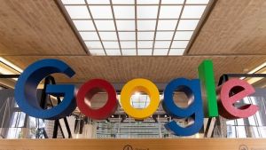 Γαλλία: Πρόστιμο 210 εκατ. ευρώ σε Google και Facebook για τα cookies τους
