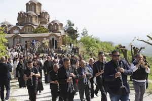 ΛαμπροΔευτέρα–ΛαμπροΤρίτη στην Ιερά Μονή Αγ. Ραφαήλ, Νικολάου & Ειρήνης Γουμενίσσης (Γρίβας)