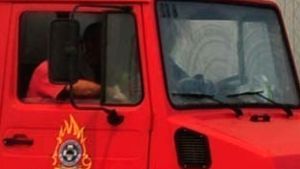 Εκδήλωση φωτιάς σε παραποτάμια βλάστηση του Αξιού στην Ελεούσα Χαλκηδόνας