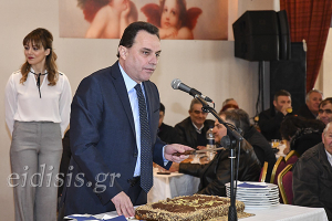 Υπόθεση της δεξιάς οι βασιλόπιτες!