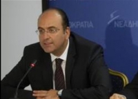 Λαζαρίδης: Φορολόγησαν ακόμα και τον καναπέ που καθόμαστε