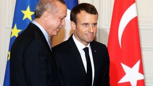 Τηλεφωνική επικοινωνία Μακρόν – Ερντογάν για την ένταξη Φινλανδίας και Σουηδίας στο ΝΑΤΟ