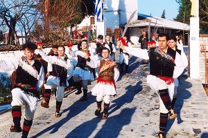Επανέρχεται το έθιμο "Ρουσουλίες" στην Γρίβα ύστερα από 30 χρόνια