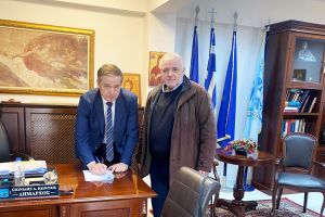 Πεζοδρόμιο από τη δομή προσφύγων Ν. Καβάλας μέχρι την Αξιούπολη