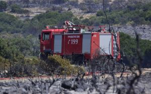 Θεσσαλονίκη: Φωτιά στον Ξηροπόταμο