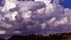 Δυνατός καιρός με βροχές και καταιγίδες σε Μακεδονία και Θράκη