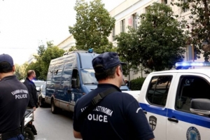 «Ο απαγωγέας μού χάραζε το δέρμα με έναν κόφτη...»