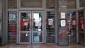 Θεσσαλονίκη: Μπογιές και τρικάκια στην είσοδο των Δικαστηρίων – Πέντε προσαγωγές
