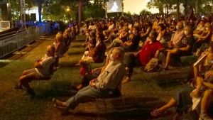 Θεσσαλονίκη: Διαμαρτυρία η “Συνέλευση Καλλιτεχνών” για το άνοιγμα του πολιτισμού στο Άγαλμα Βενιζέλου