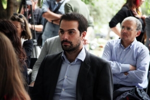 Σακελλαρίδης: «Παρών» στην πανστρατιά, αλλά δεν εγκαταλείπω την Αθήνα