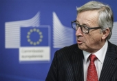 Γιούνκερ: Η ΕΕ είναι λιγότερο μαχητική από μια «ορδή από κότες»