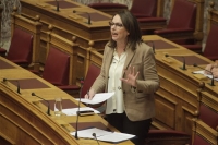 Παπανάτσιου: Με πιο αναλογικό τρόπο τα τέλη κυκλοφορίας