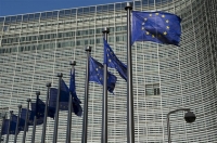 Κομισιόν: Υπό αξιολόγηση το νομοσχέδιο για τους ΟΤΑ