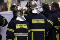 <div>Υπό έλεγχο η πυρκαγιά στην Δ' ΔΟΥ Αθηνών στην οδό Κωλέττη</div>