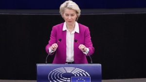 Φον ντερ Λάιεν: «Πάντα υποστηρίζουμε τα κράτη-μέλη που βρίσκονται στην πρώτη γραμμή, ανατολικά και νότια»
