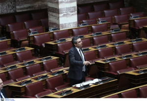 Στην Επιτροπή Δεοντολογίας της Βουλής παραπέμπτεται ο Φωκάς