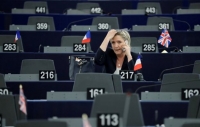 Αρνείται να προσέλθει ενώπιον του ανακριτή η Λεπέν για το ευρω-σκάνδαλο
