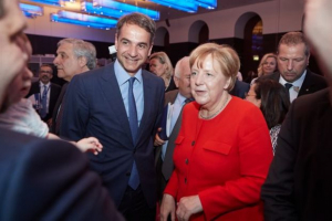 Μητσοτάκης: Φοράω πάντα τη φανέλα της Εθνικής Ελλάδας