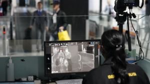 Ξεπέρασαν τους 330 τα θύματα του κορωνοϊού στο Ηνωμένο Βασίλειο