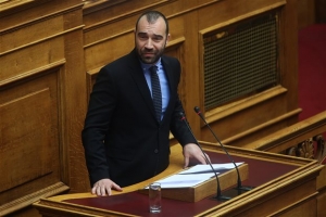 Χρυσαυγίτης βουλευτής απειλεί να γκρεμίσει το μουσείο Μπελογιάννη